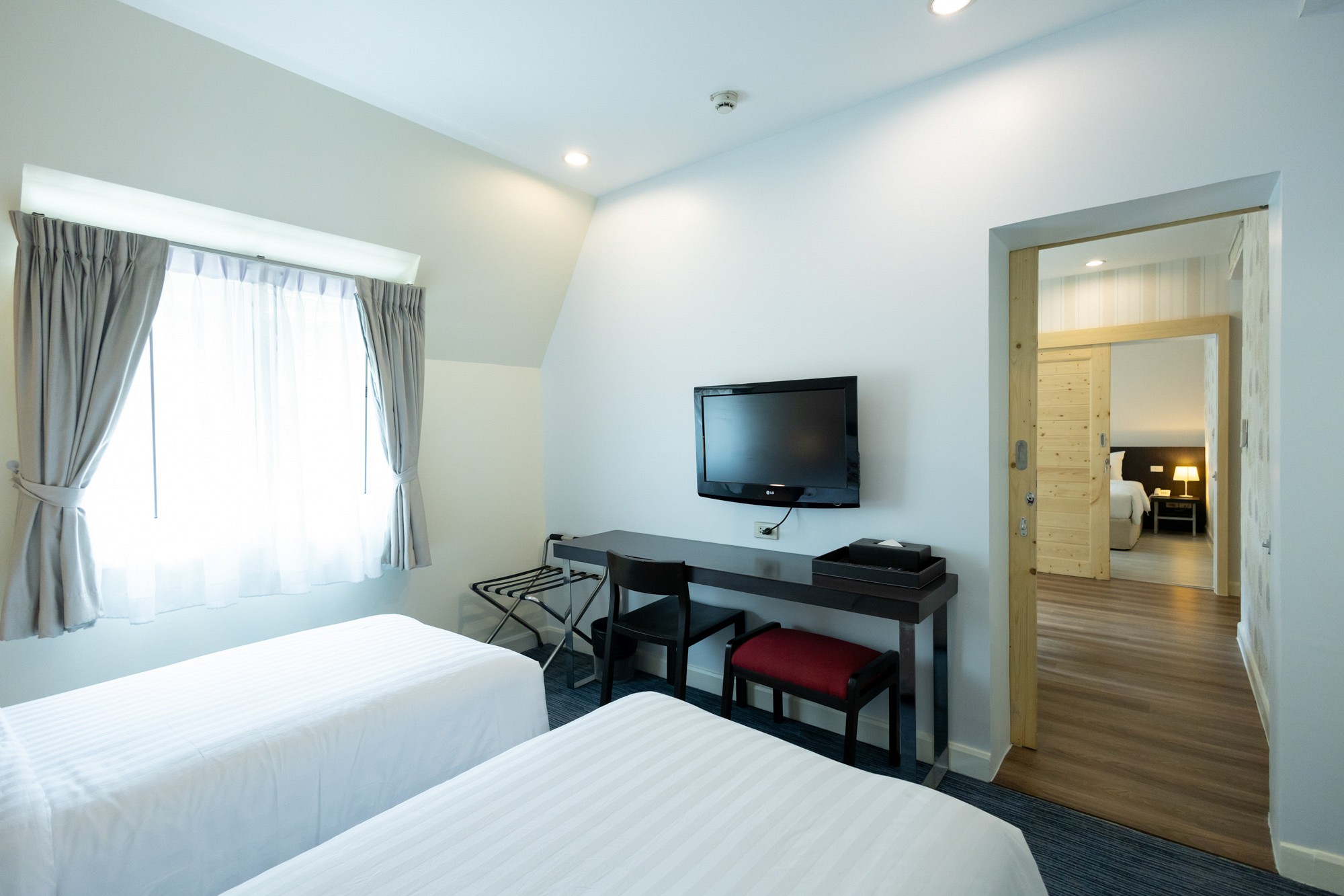 One-Bedroom Suite