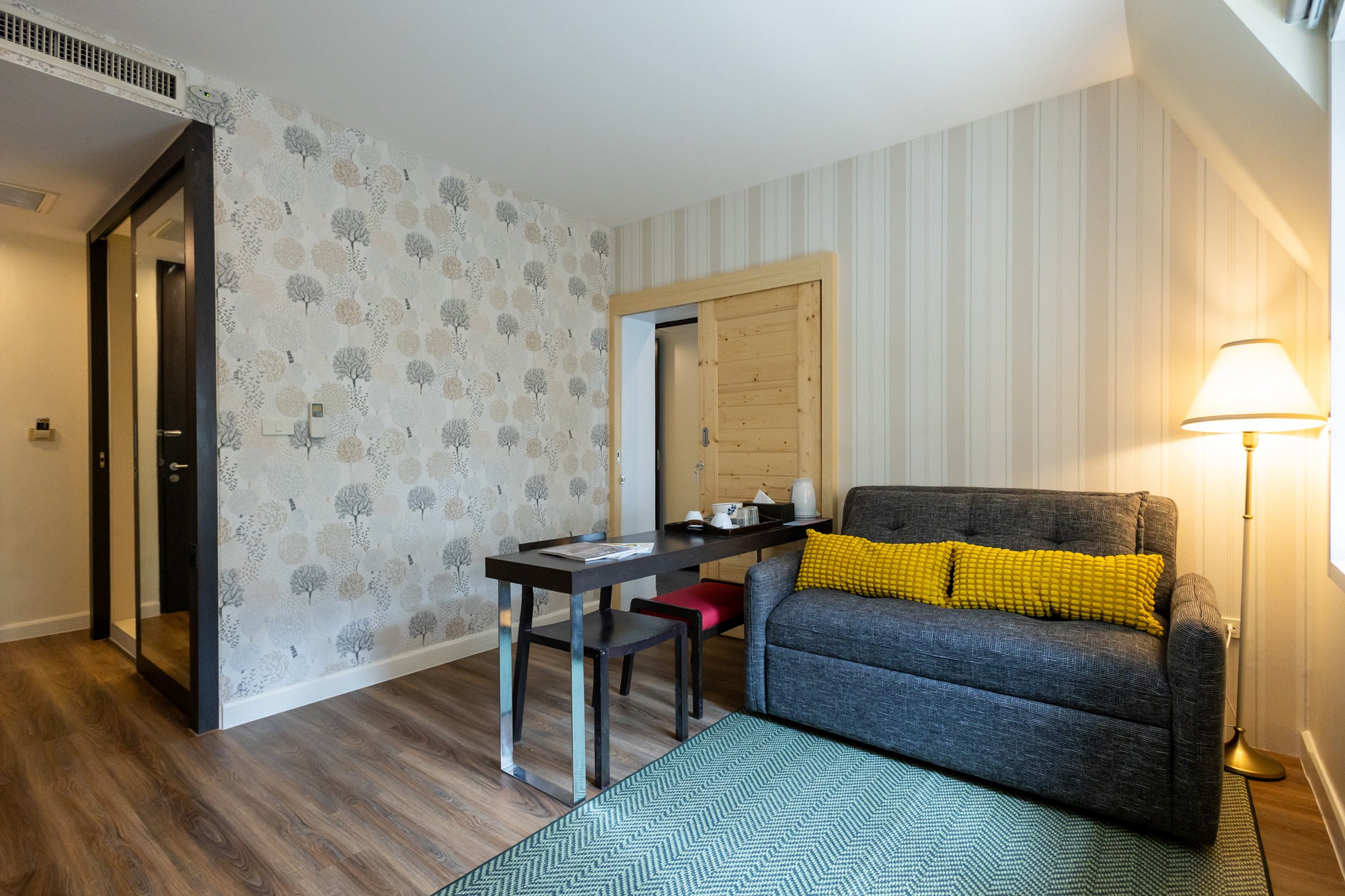 One-Bedroom Suite