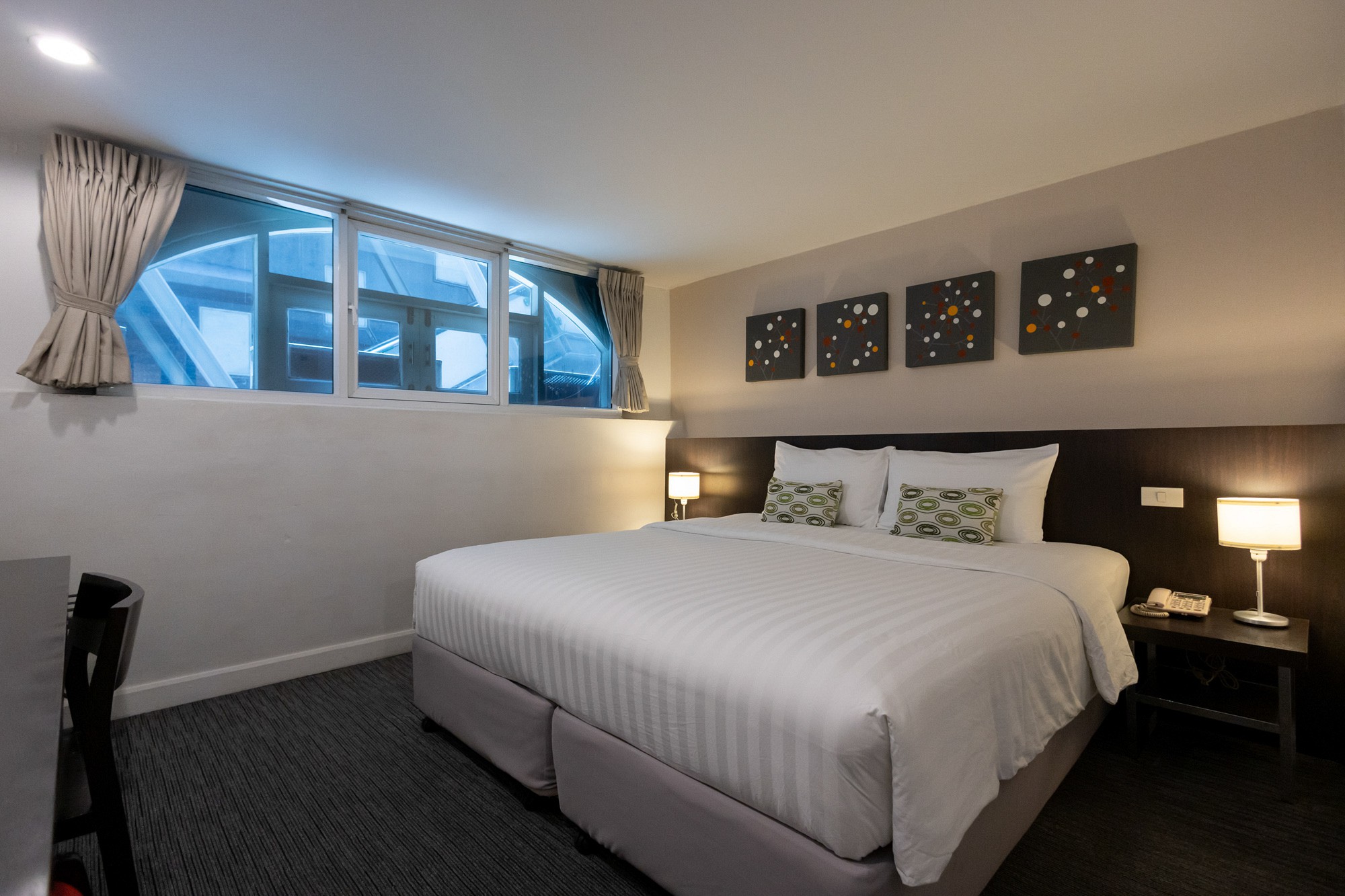 Standard  King or Twin Room